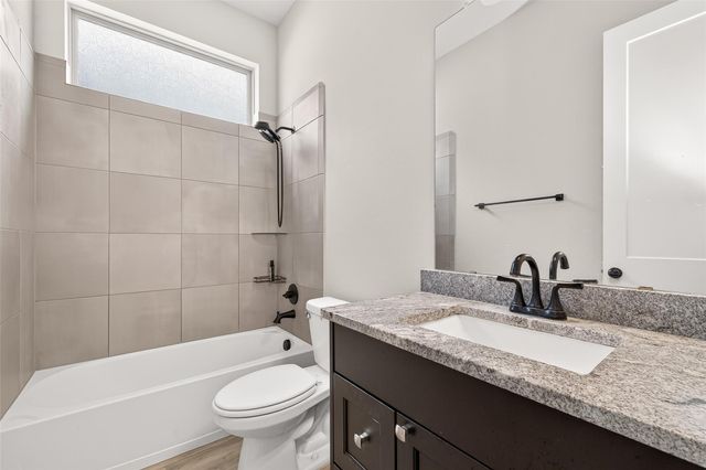 1923 Hickory Grove Lane, Tomball, TX 77375