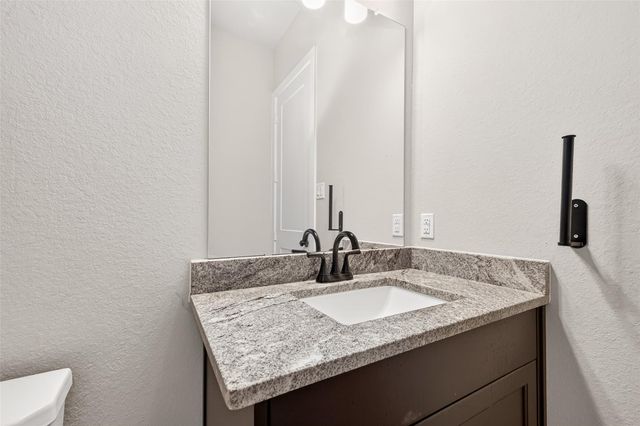 1923 Hickory Grove Lane, Tomball, TX 77375