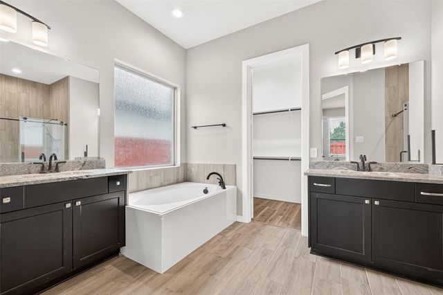 1923 Hickory Grove Lane, Tomball, TX 77375