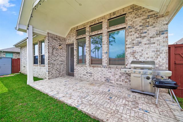 1923 Hickory Grove Lane, Tomball, TX 77375