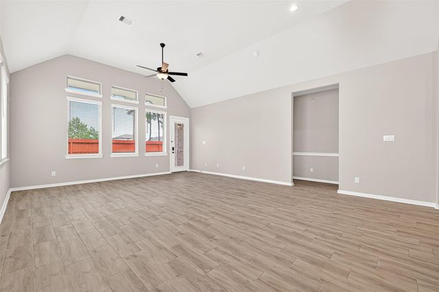 1923 Hickory Grove Lane, Tomball, TX 77375