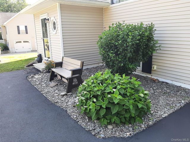 532 Washington Avenue, Newburgh, NY 12550