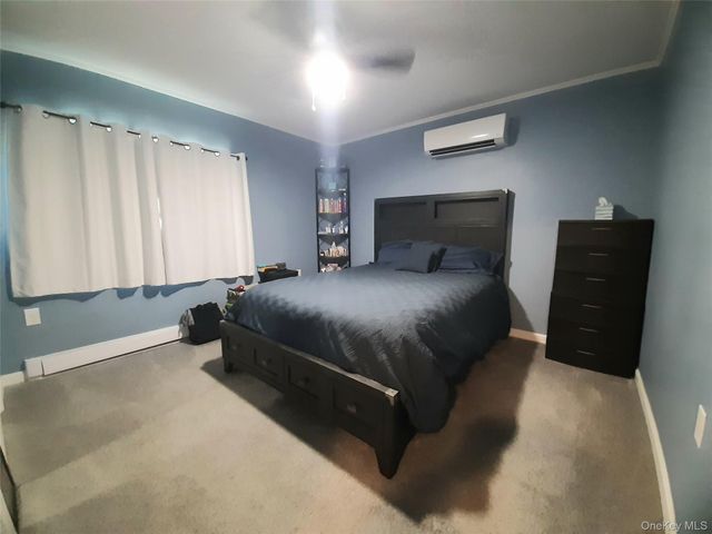 532 Washington Avenue, Newburgh, NY 12550