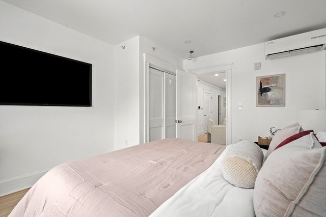 60 Derby St 3, Somerville, MA 02145