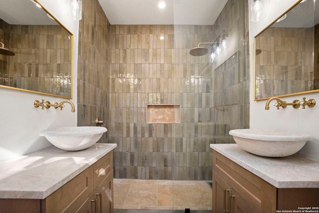 850 Estes, San Antonio, TX 78209