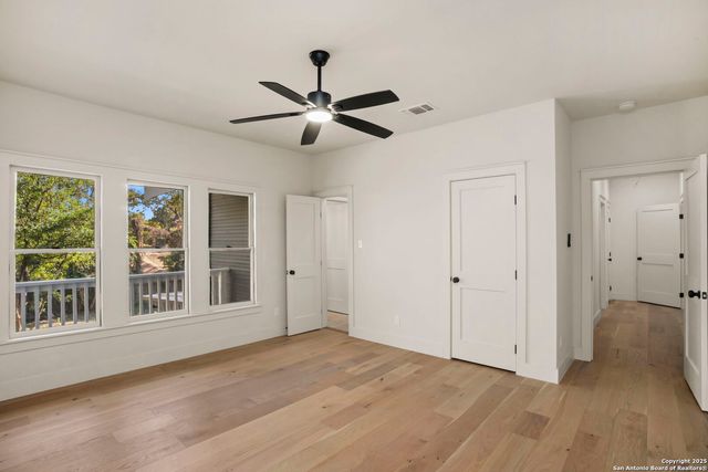 850 Estes, San Antonio, TX 78209