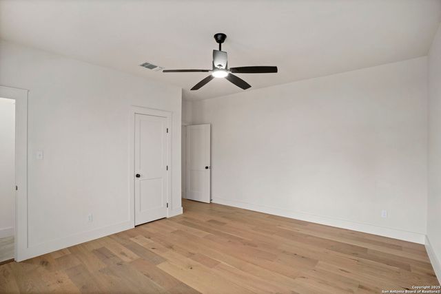 850 Estes, San Antonio, TX 78209