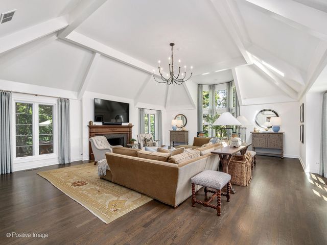 731 S ELM Street, Hinsdale, IL 60521