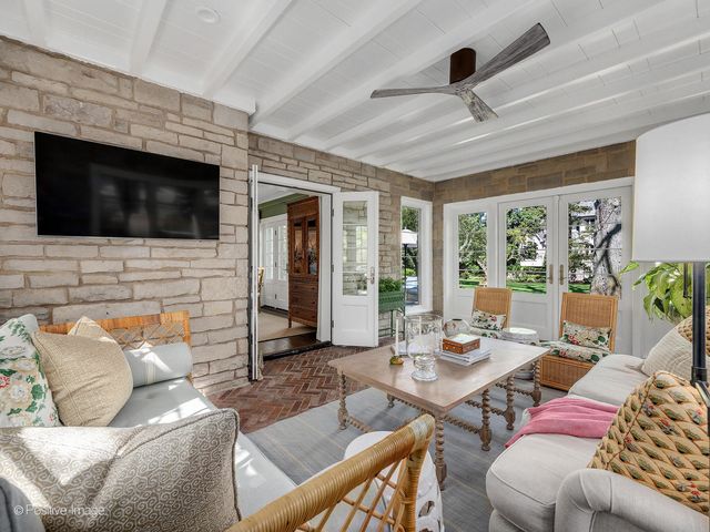 731 S ELM Street, Hinsdale, IL 60521