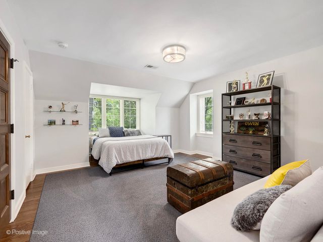 731 S ELM Street, Hinsdale, IL 60521