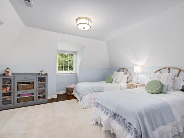 731 S ELM Street, Hinsdale, IL 60521