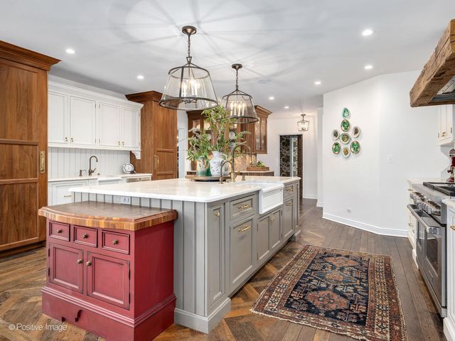 731 S ELM Street, Hinsdale, IL 60521