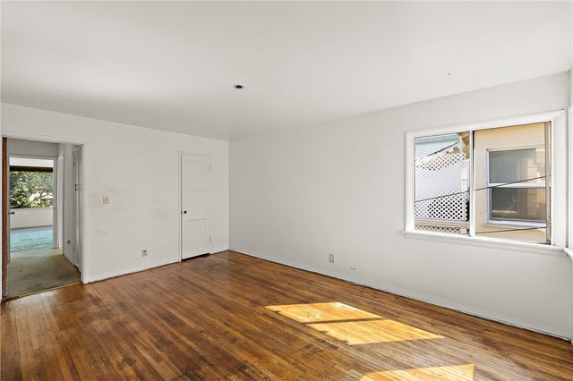 3709 W Balboa, Newport Beach, CA 92663