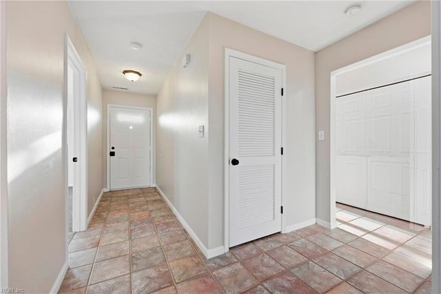 1064 Gershwin CT, Virginia Beach, VA 23454