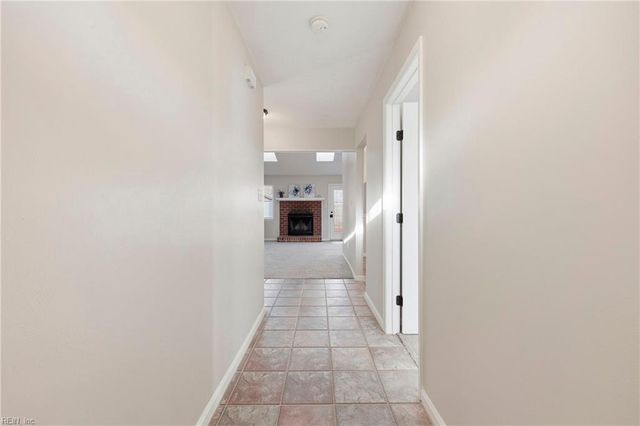 1064 Gershwin CT, Virginia Beach, VA 23454