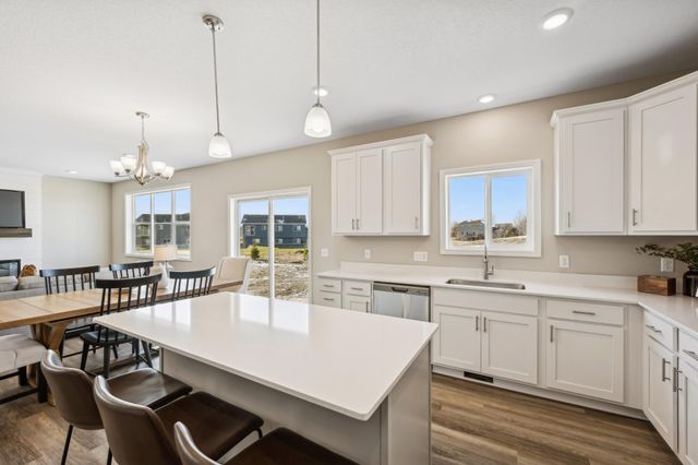 1423 Woods Road NE, Isanti, MN 55040