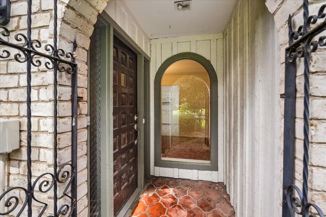 17803 Loring Lane, Spring, TX 77388