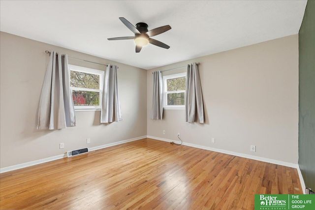 11324 Castelar Circle, Omaha, NE 68144