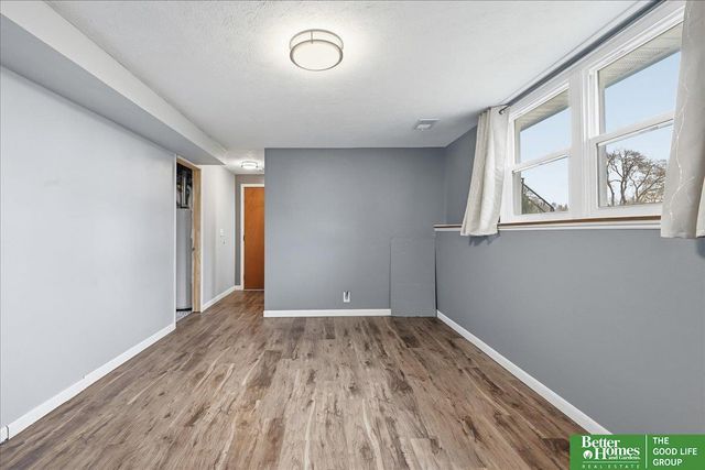 11324 Castelar Circle, Omaha, NE 68144