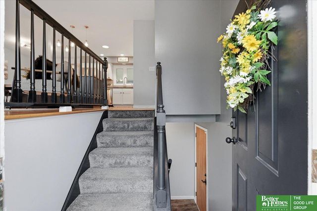 11324 Castelar Circle, Omaha, NE 68144