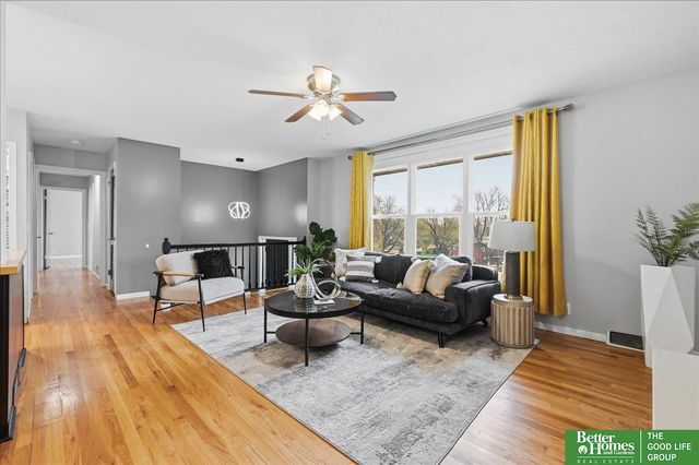 11324 Castelar Circle, Omaha, NE 68144