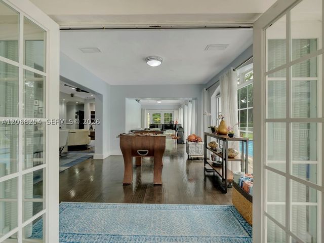 13880 SW 68th Ave, Palmetto Bay, FL 33158