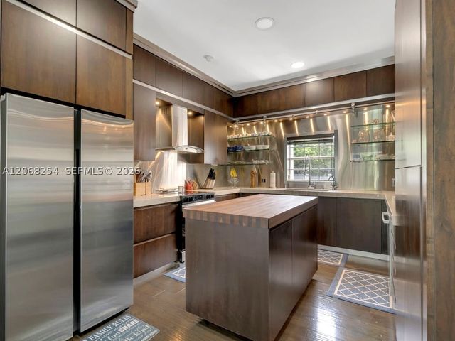 13880 SW 68th Ave, Palmetto Bay, FL 33158