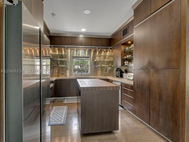 13880 SW 68th Ave, Palmetto Bay, FL 33158