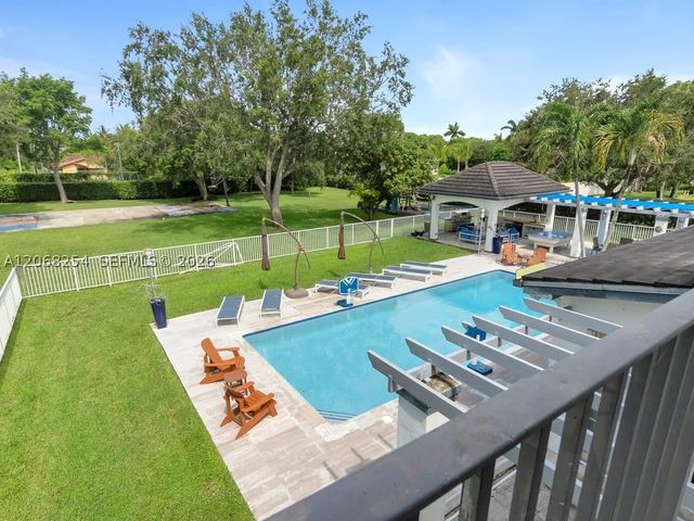 13880 SW 68th Ave, Palmetto Bay, FL 33158