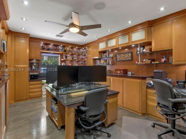 13880 SW 68th Ave, Palmetto Bay, FL 33158
