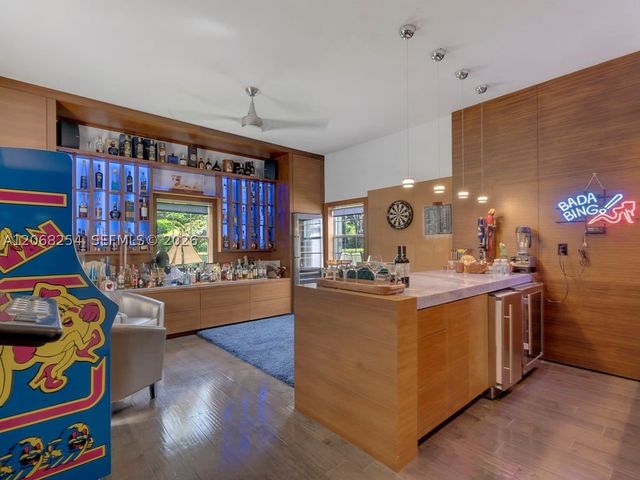13880 SW 68th Ave, Palmetto Bay, FL 33158