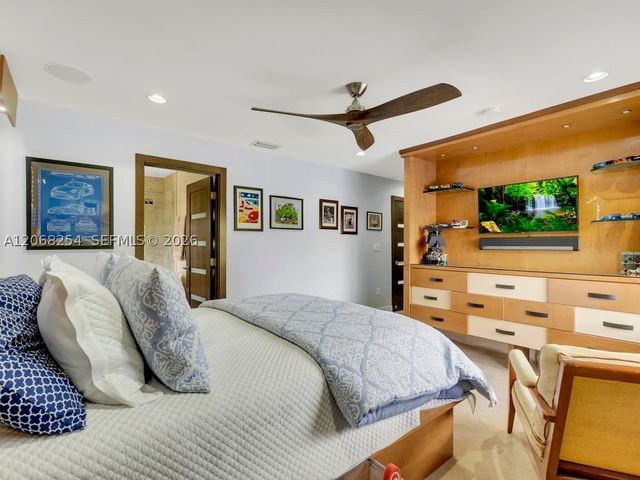 13880 SW 68th Ave, Palmetto Bay, FL 33158