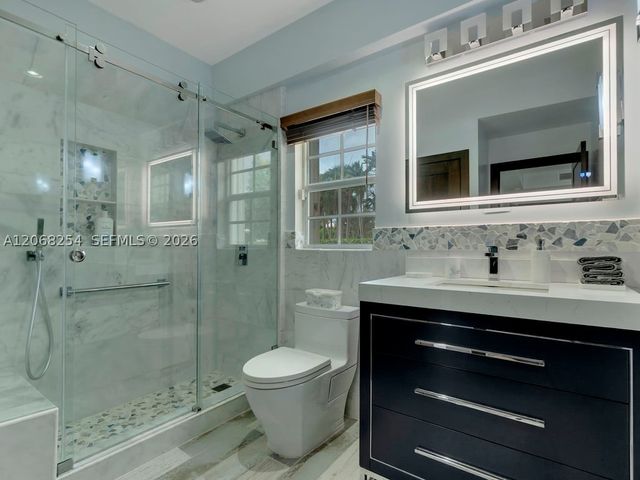 13880 SW 68th Ave, Palmetto Bay, FL 33158