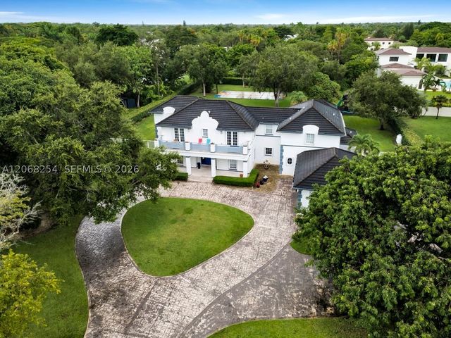 13880 SW 68th Ave, Palmetto Bay, FL 33158
