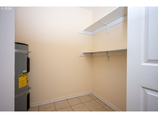665 Se 197TH Ave, Portland, OR 97233