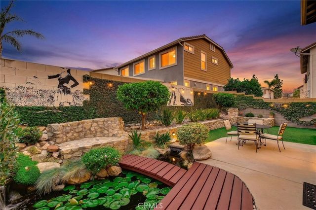 5744 Tamarisk Way, Fontana, CA 92336
