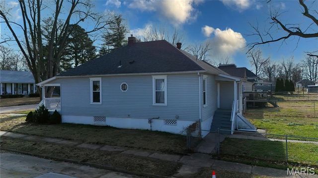 219 Jefferson Avenue, Crystal City, MO 63019