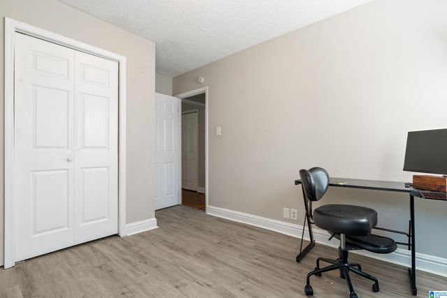 1135 HUEYTOWN ROAD, Hueytown, AL 35023