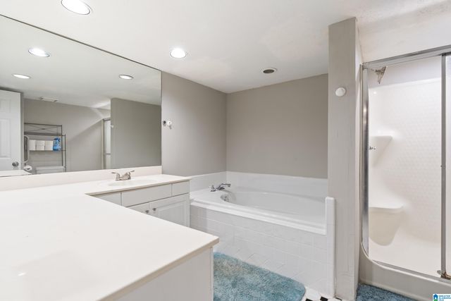 1135 HUEYTOWN ROAD, Hueytown, AL 35023