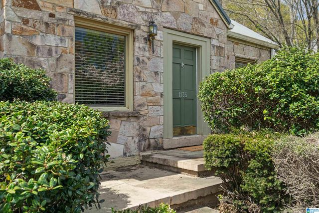 1135 HUEYTOWN ROAD, Hueytown, AL 35023