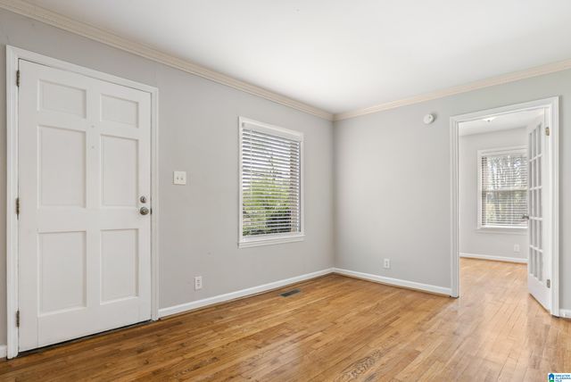 1135 HUEYTOWN ROAD, Hueytown, AL 35023