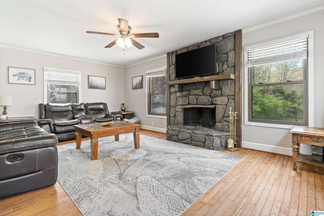 1135 HUEYTOWN ROAD, Hueytown, AL 35023