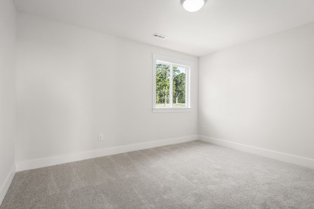 7693 Hatcher Heights Dr, Fairview, TN 37062