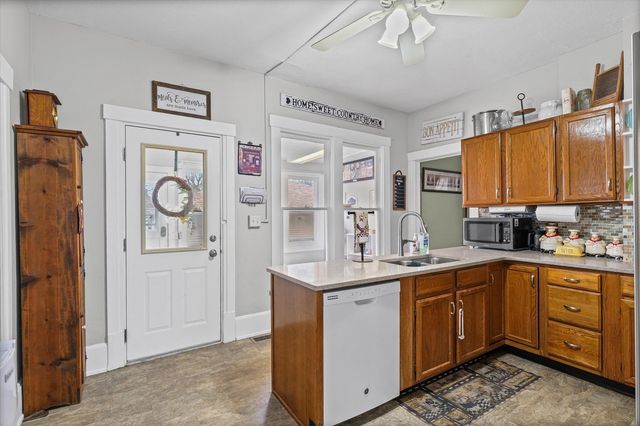 108 S Main Street, Mansfield, IL 61854