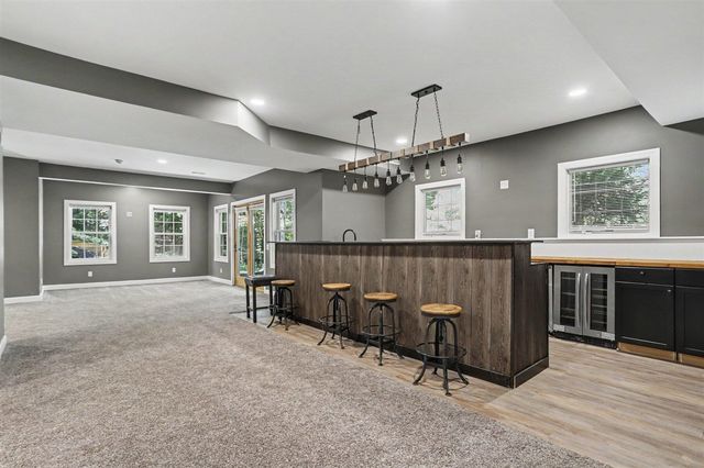 6390 Shugarbush Trail, Kalamazoo, MI 49009