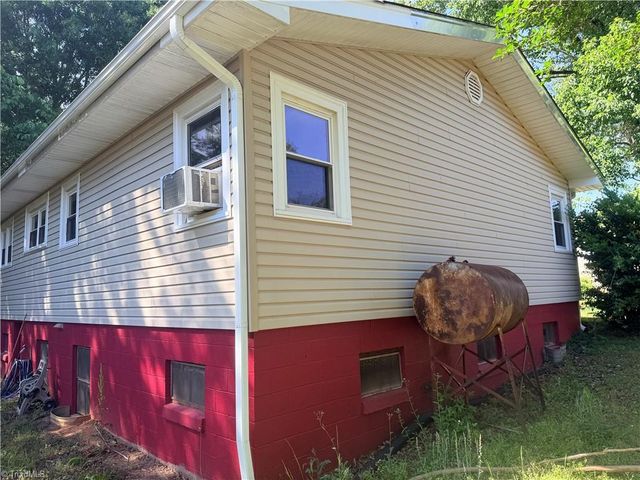 2675 Long Ferry Road, Salisbury, NC 28146