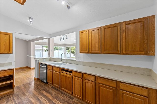 1369 WOOD LAKE CIRCLE, St Cloud, FL 34772