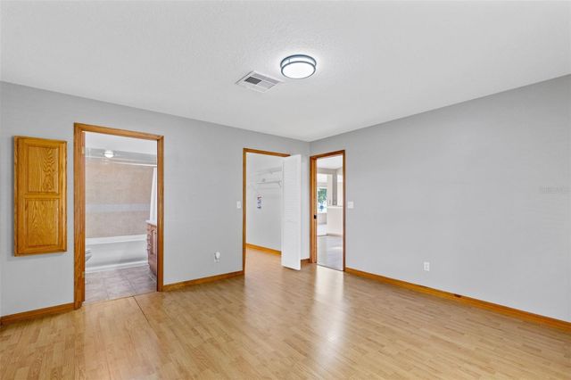 1369 WOOD LAKE CIRCLE, St Cloud, FL 34772