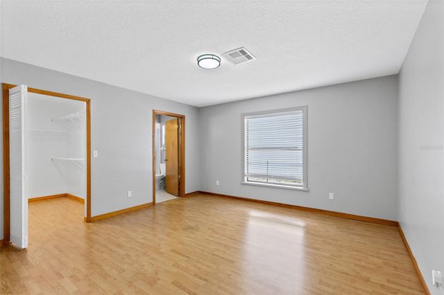 1369 WOOD LAKE CIRCLE, St Cloud, FL 34772