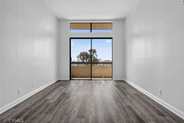 3961 Via Marisol 301, Los Angeles, CA 90042